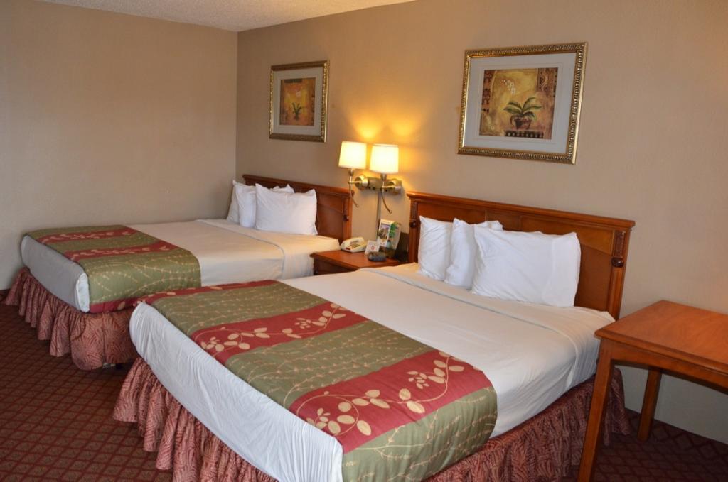 Americas Best Value Inn Crosstimbers Stephenville Extérieur photo