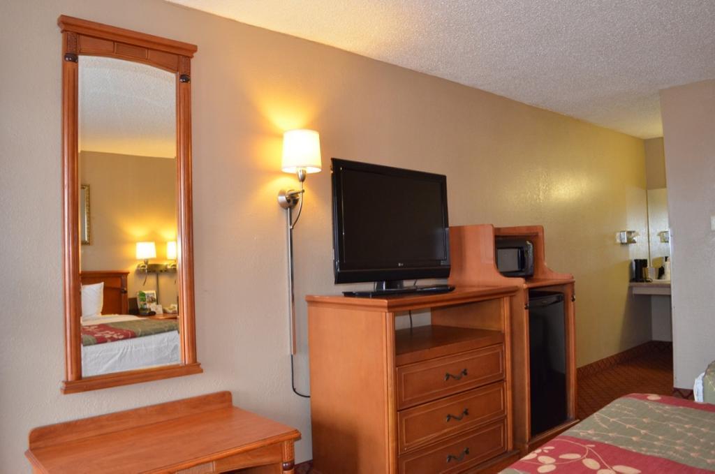 Americas Best Value Inn Crosstimbers Stephenville Extérieur photo